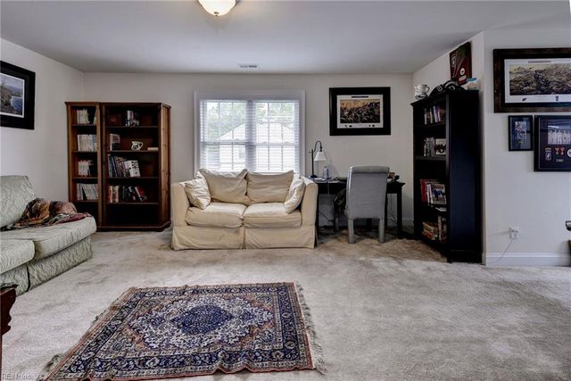 7 Elm ST, Poquoson, VA 23662