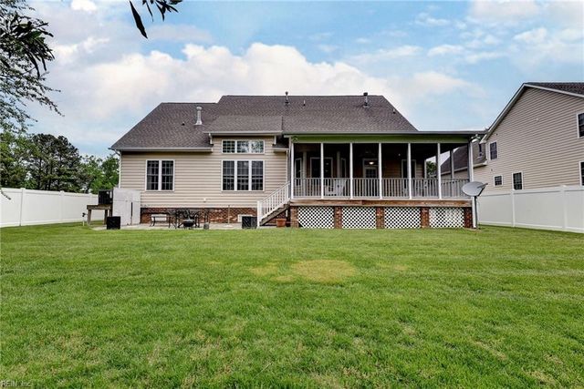 7 Elm ST, Poquoson, VA 23662
