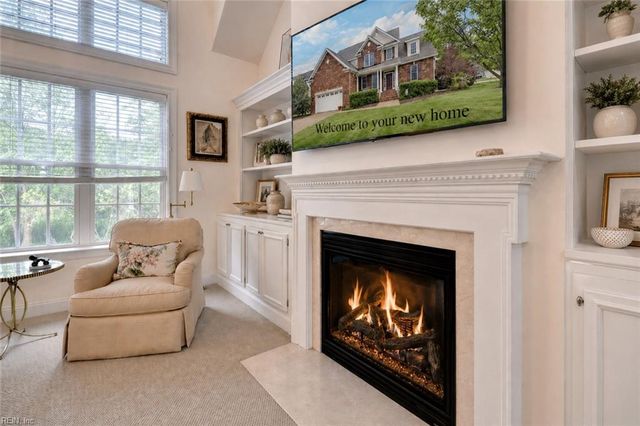 7 Elm ST, Poquoson, VA 23662