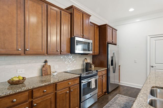 656 Coleman Boulevard 304, Mount Pleasant, SC 29464