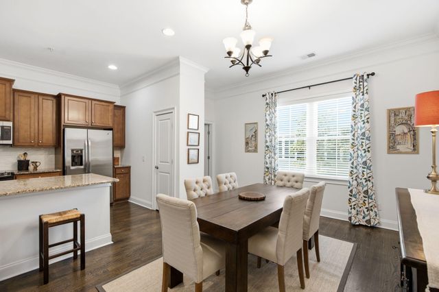 656 Coleman Boulevard 304, Mount Pleasant, SC 29464