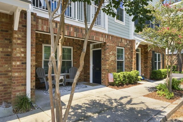 656 Coleman Boulevard 304, Mount Pleasant, SC 29464