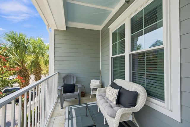 656 Coleman Boulevard 304, Mount Pleasant, SC 29464