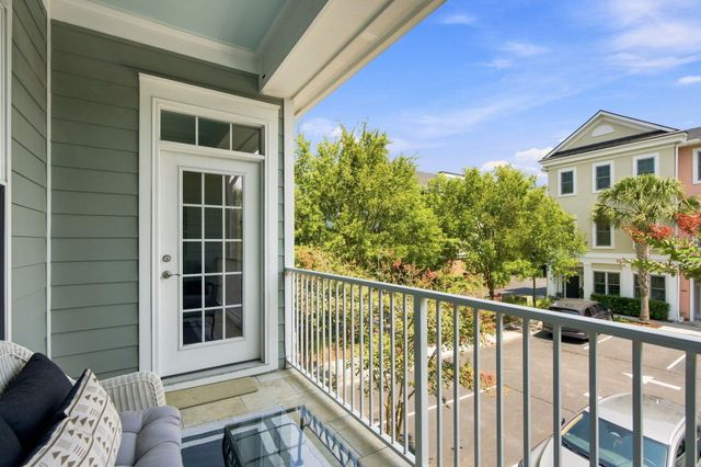 656 Coleman Boulevard 304, Mount Pleasant, SC 29464