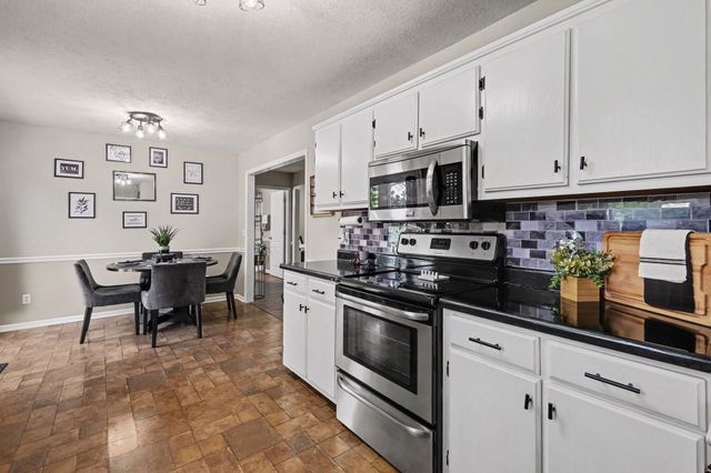 786 E Jefferson Pike, Murfreesboro, TN 37130