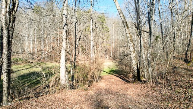 752 War Valley Road, Rogersville, TN 37857