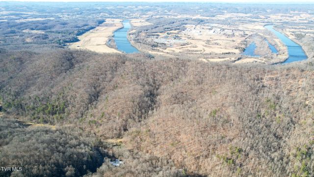 752 War Valley Road, Rogersville, TN 37857