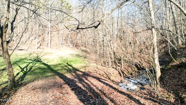 752 War Valley Road, Rogersville, TN 37857
