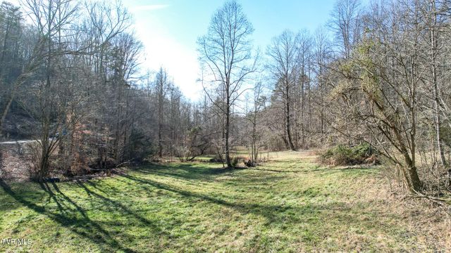 752 War Valley Road, Rogersville, TN 37857