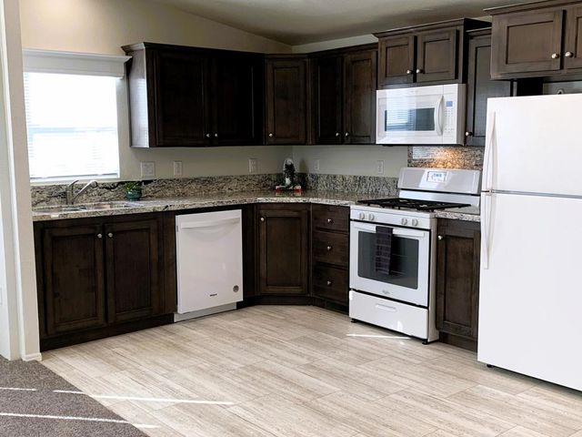 22 Roosevelt 22 Roo, Cathedral City, CA 92234