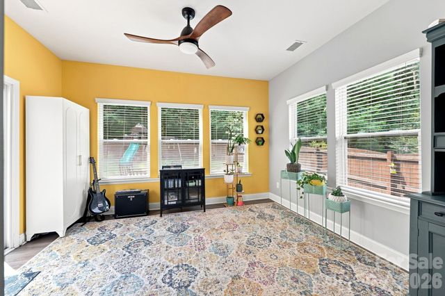 7211 Barefoot Forest Drive, Charlotte, NC 28269