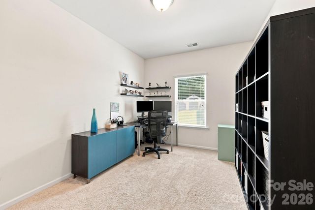 7211 Barefoot Forest Drive, Charlotte, NC 28269