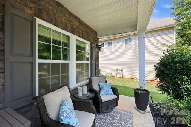 7211 Barefoot Forest Drive, Charlotte, NC 28269