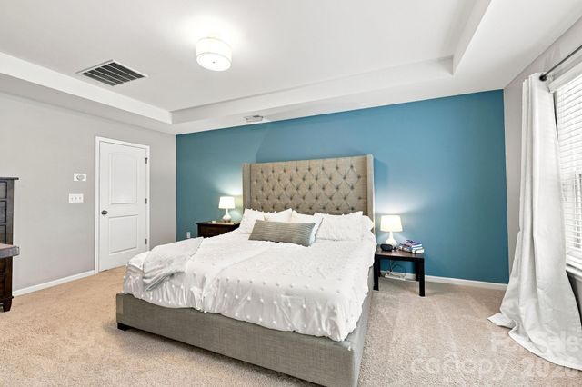 7211 Barefoot Forest Drive, Charlotte, NC 28269