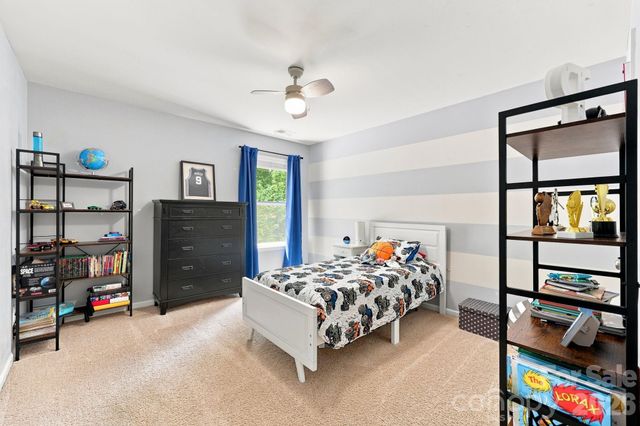 7211 Barefoot Forest Drive, Charlotte, NC 28269