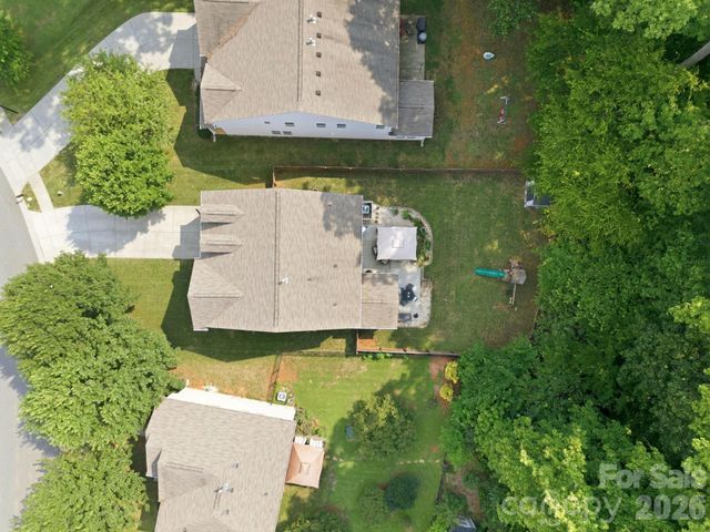 7211 Barefoot Forest Drive, Charlotte, NC 28269
