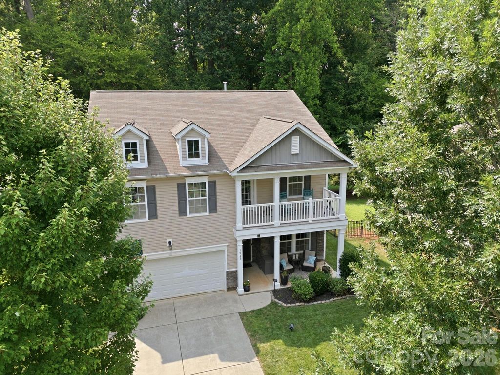 7211 Barefoot Forest Drive, Charlotte, NC 28269
