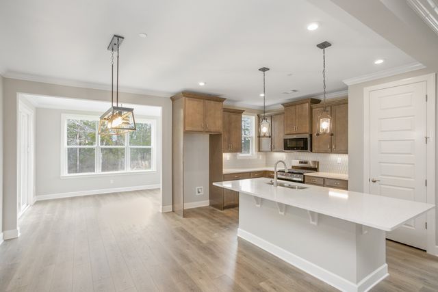 4012 Rosa Dr, Nolensville, TN 37135