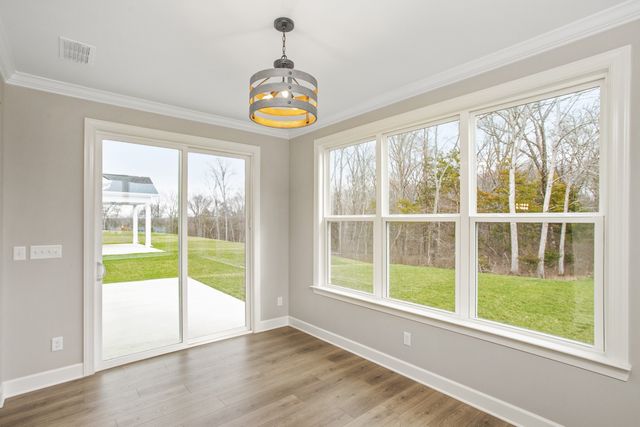 4012 Rosa Dr, Nolensville, TN 37135