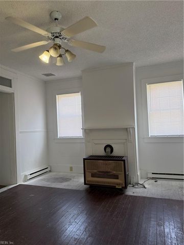 206 Saint James AVE, Suffolk, VA 23434
