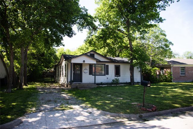 8429 Hanon Drive, White Settlement, TX 76108