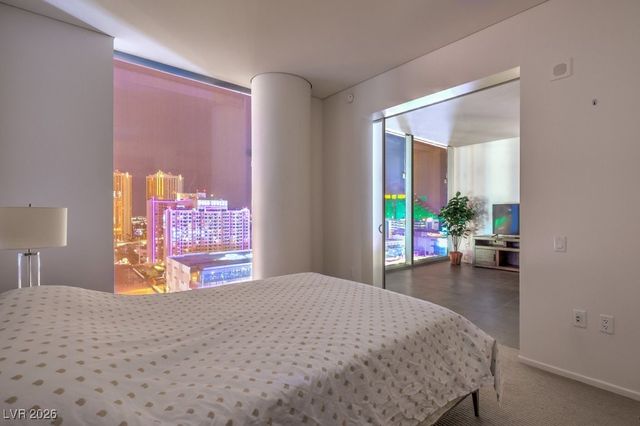 3722 Las Vegas Boulevard 1204, Las Vegas, NV 89158