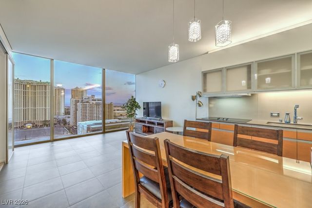 3722 Las Vegas Boulevard 1204, Las Vegas, NV 89158