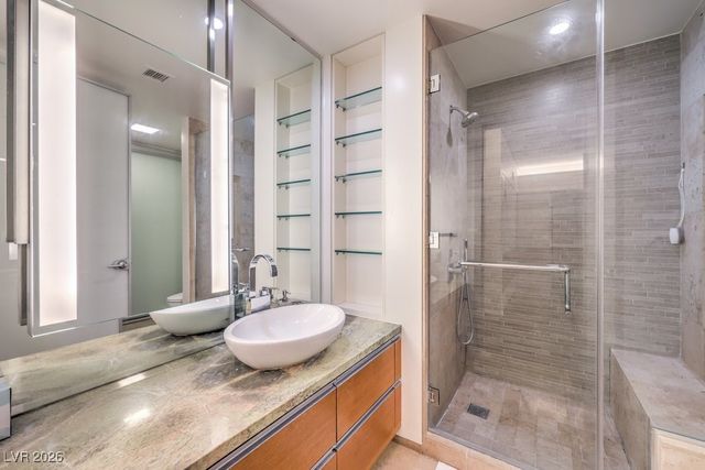 3722 Las Vegas Boulevard 1204, Las Vegas, NV 89158