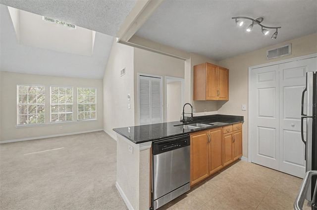 3270 HAVILAND COURT 301, Palm Harbor, FL 34684