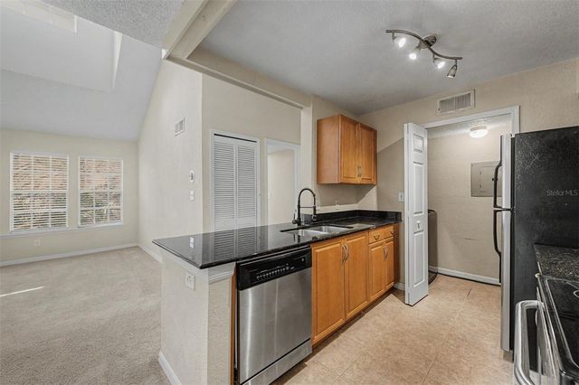 3270 HAVILAND COURT 301, Palm Harbor, FL 34684
