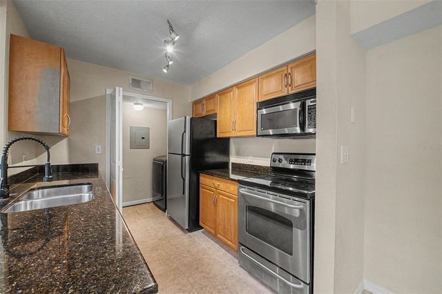 3270 HAVILAND COURT 301, Palm Harbor, FL 34684