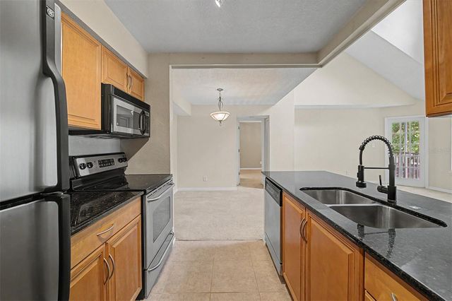 3270 HAVILAND COURT 301, Palm Harbor, FL 34684