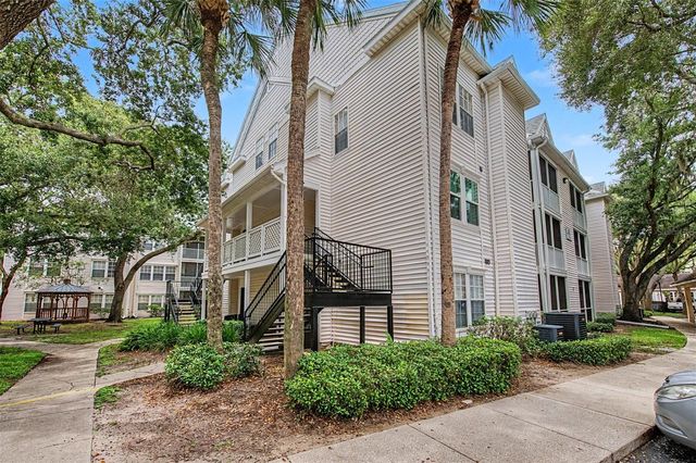 3270 HAVILAND COURT 301, Palm Harbor, FL 34684