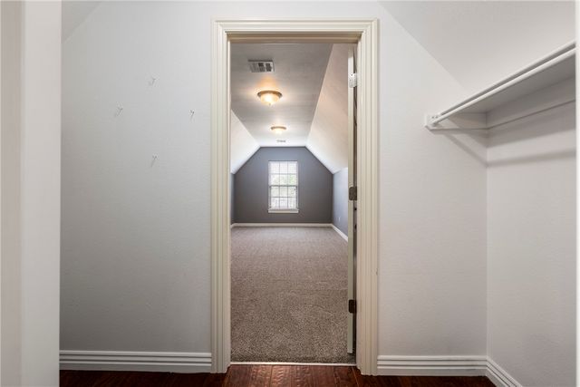 915 King Arthur Drive, Springdale, AR 72762