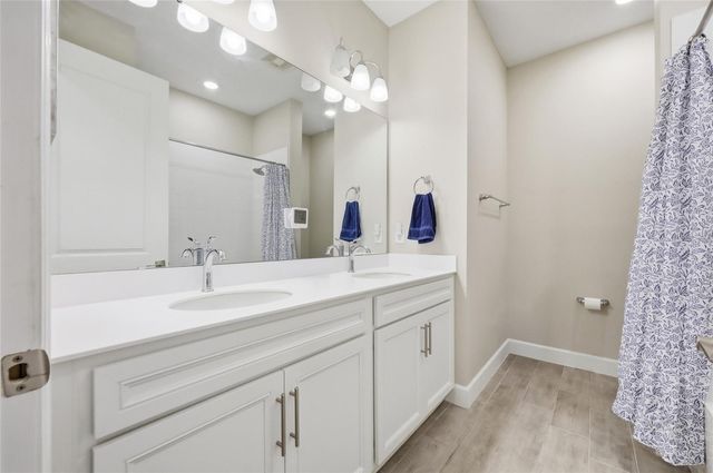 984 GRIFFON AVENUE, Lake Alfred, FL 33850