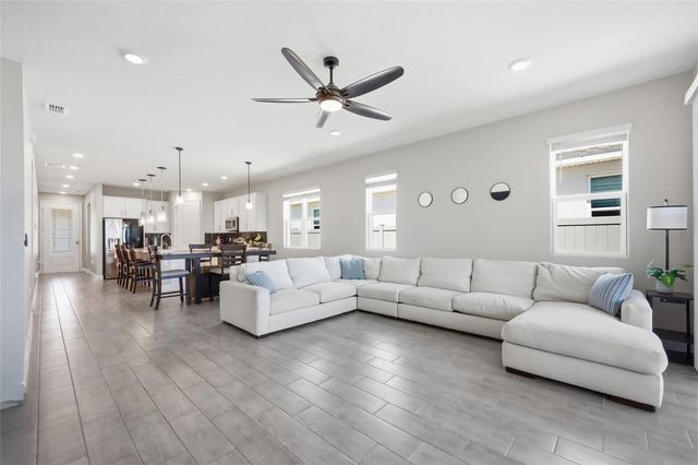 984 GRIFFON AVENUE, Lake Alfred, FL 33850