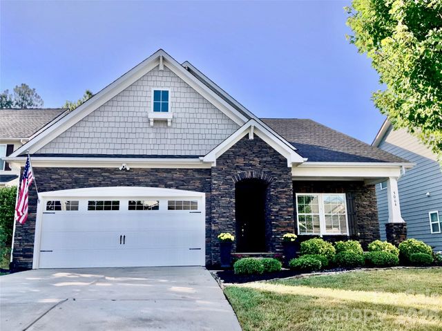 5064 Stonehill Lane, Matthews, NC 28104