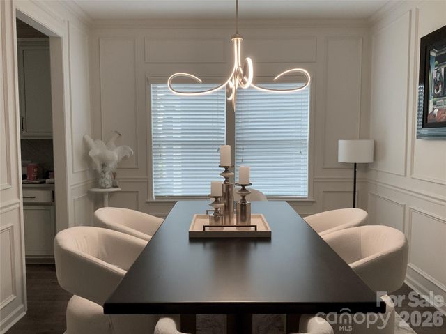 5064 Stonehill Lane, Matthews, NC 28104