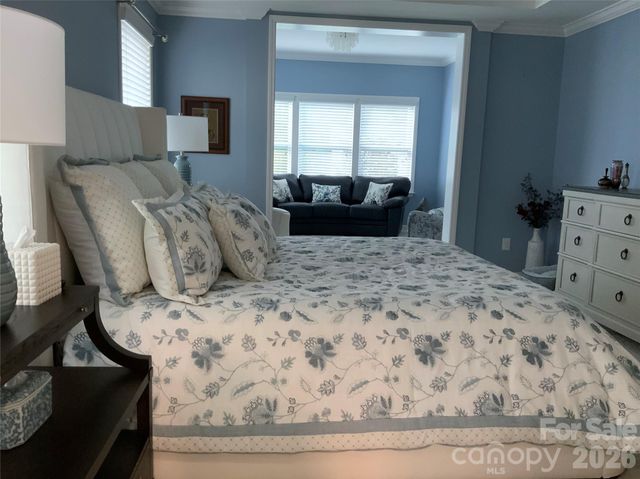 5064 Stonehill Lane, Matthews, NC 28104