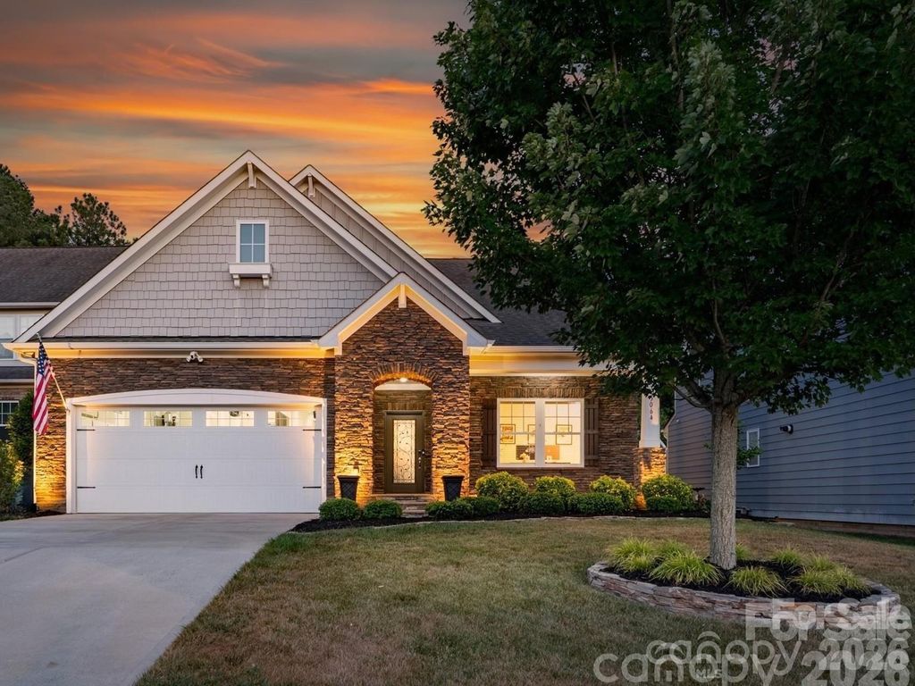 5064 Stonehill Lane, Matthews, NC 28104
