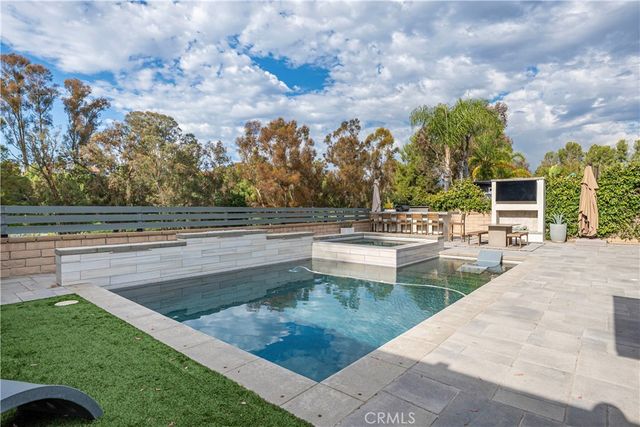 27821 Abadejo, Mission Viejo, CA 92692