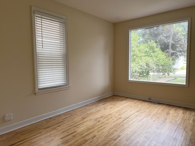 1745 Willis Avenue NW, Grand Rapids, MI 49504