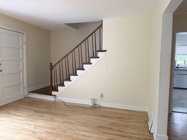 1745 Willis Avenue NW, Grand Rapids, MI 49504