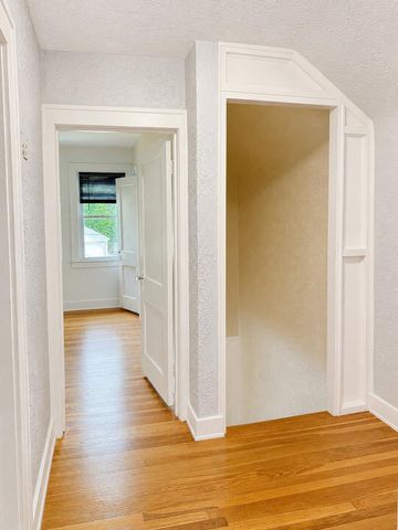 1745 Willis Avenue NW, Grand Rapids, MI 49504