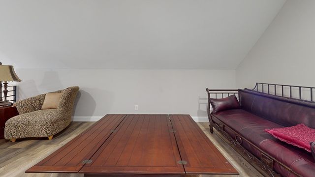 1425 E 10th St, Cookeville, TN 38501