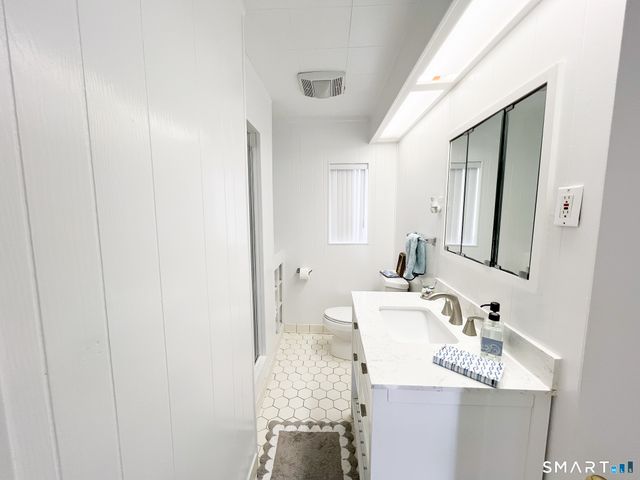 54 Milesfield Avenue, Milford, CT 06460