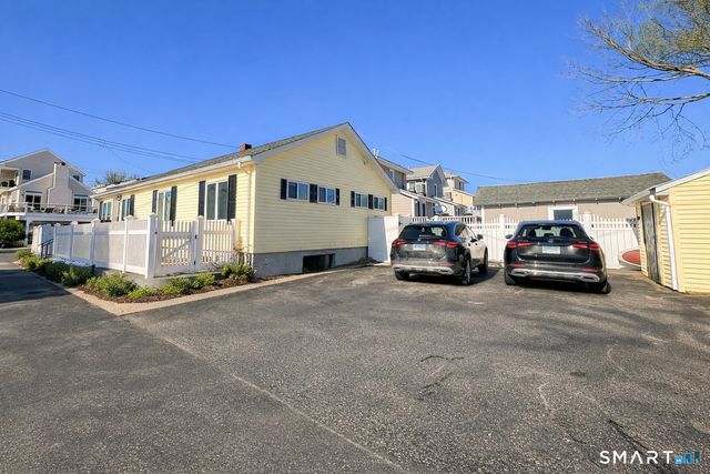 54 Milesfield Avenue, Milford, CT 06460