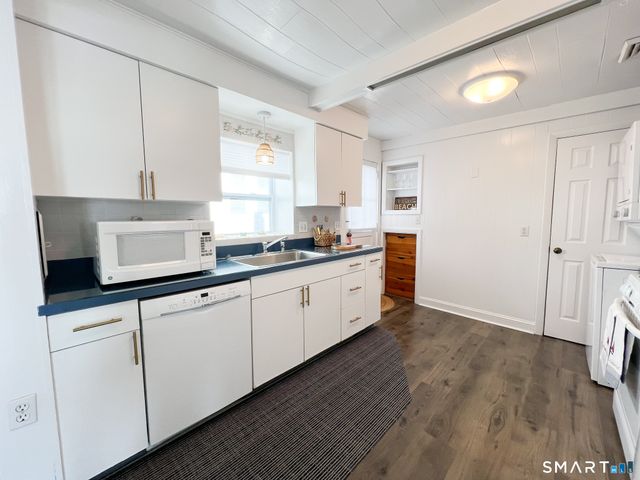 54 Milesfield Avenue, Milford, CT 06460