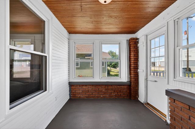 2307 Beverly Avenue, Wyoming, MI 49519