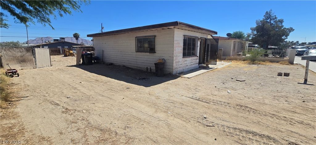 2320 North Crawford Street, North Las Vegas, NV 89030 — photo 2